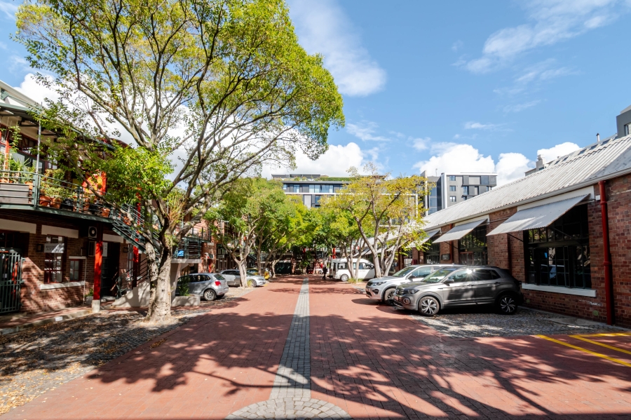 2 Bedroom Property for Sale in De Waterkant Western Cape